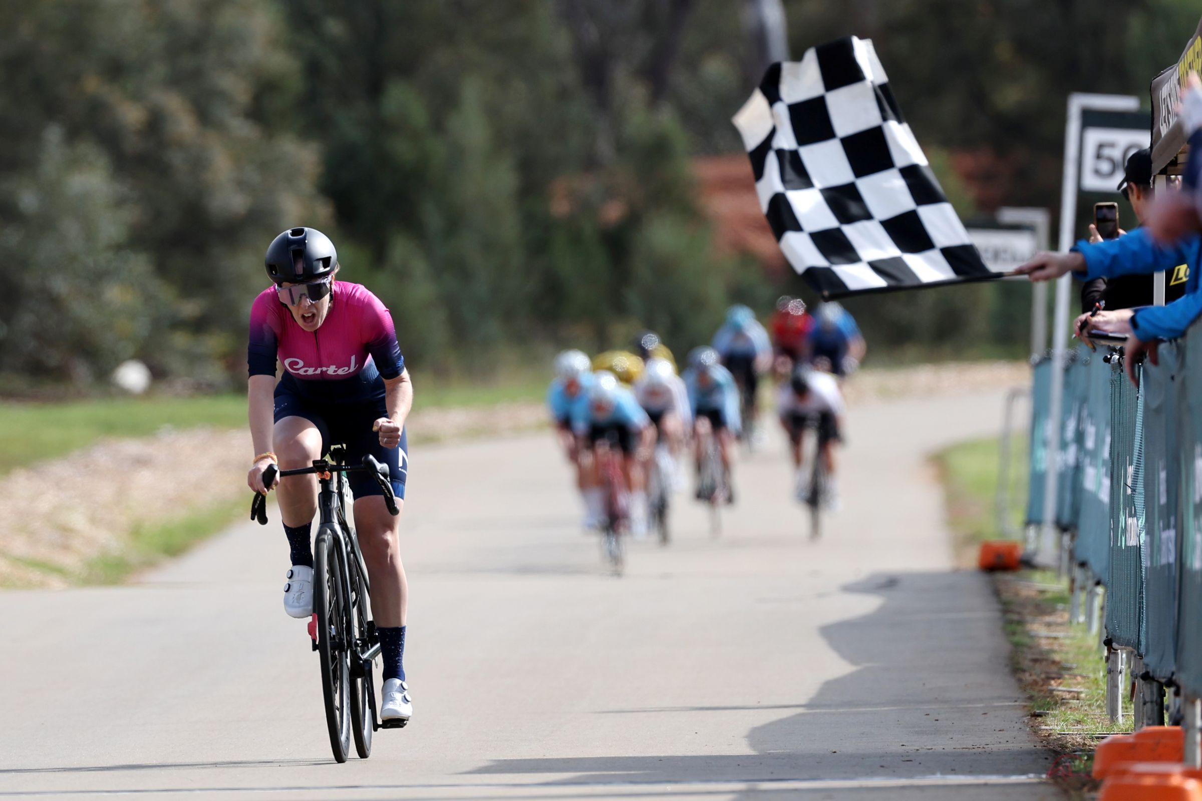 Kim Pedersen wins a criterium at the 2025 AusCycling Junior and Masters Road National Championships